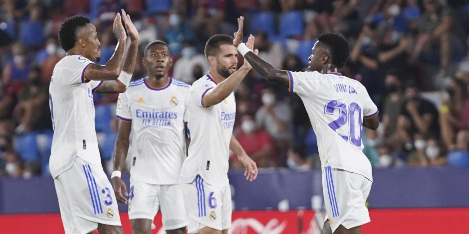Jugadores del Real Madrid festejan un gol contra el Levante el pasado 22 de agosto en la Jornada 2 de LaLiga de España.
