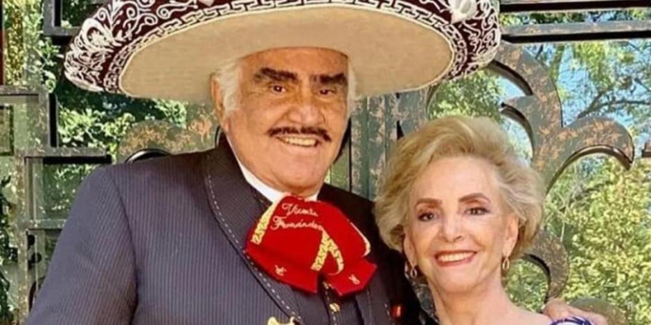 Doña Cuquita, esposa de Vicente Fernández, es operada de emergencia ¿Está grave?