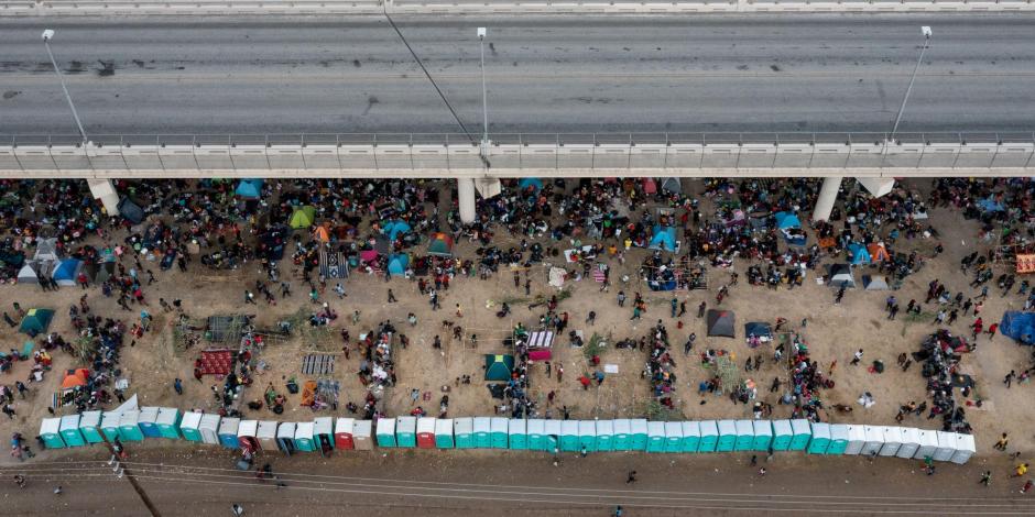 “Ya no hay migrantes en el campamento debajo del puente (de la localidad) de Del Río“, aseguró Alejandro Mayorkas.