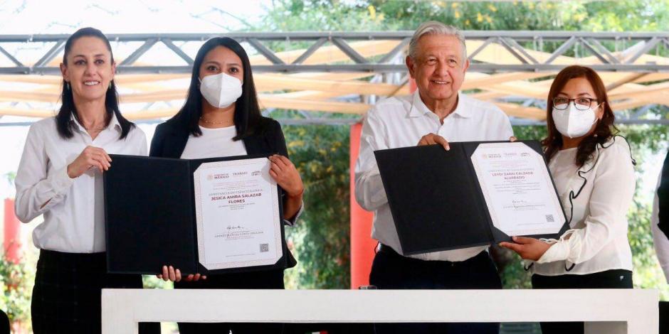 La Jefa de Gobierno y el Presidente, ayer, en la alcaldía Xochimilco.