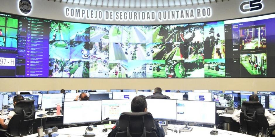 Desde la inauguración del C5 por el gobernador Carlos Joaquín, operan dos mil 200 cámaras de vigilancia.