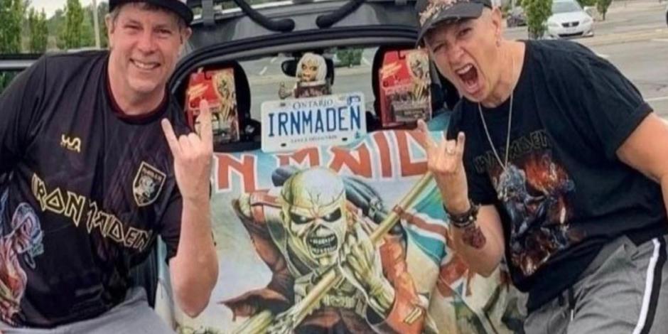 Padres de familia quieren que la directora de una escuela, fan de Iron Maiden, sea removida