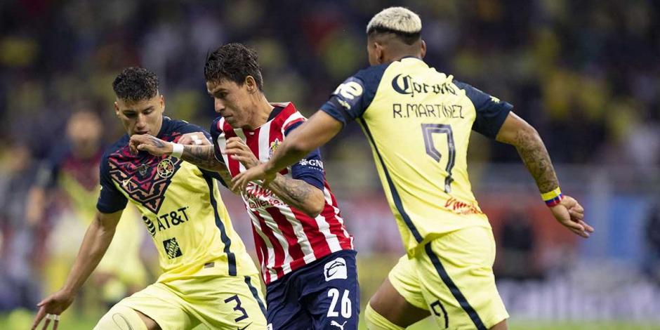 Chivas y América pidieron a sus seguidores asistir de blanco el fin de semana al Clásico Nacional en la Liga MX.