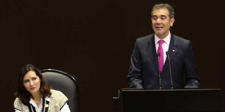 El consejero presidente del INE, Lorenzo Córdova Vianello, durante su comparecencia ante diputados