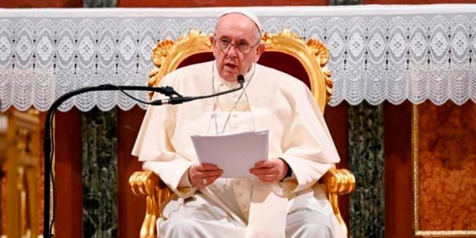 El papa Francisco pidió diálogo para resolver la situación que atraviesa Ucrania