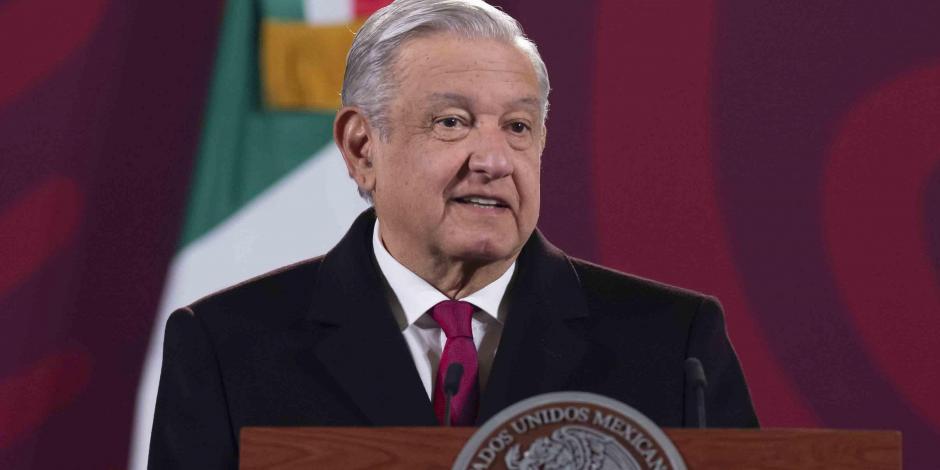 El Presidente Andrés Manuel López Obrador informó que nuevamente dio positivo tras hacerse una prueba.