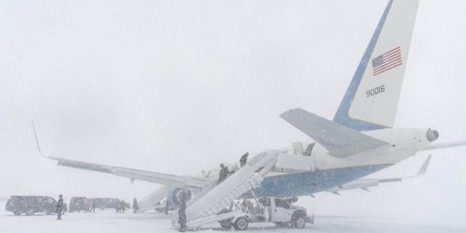Tormenta invernal provocó cancelación de vuelos en EU.