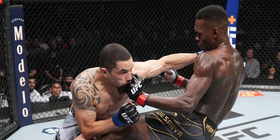 Israel Adesanya y Robert Whittaker disputaron una pelea vibrante en el UFC 271.