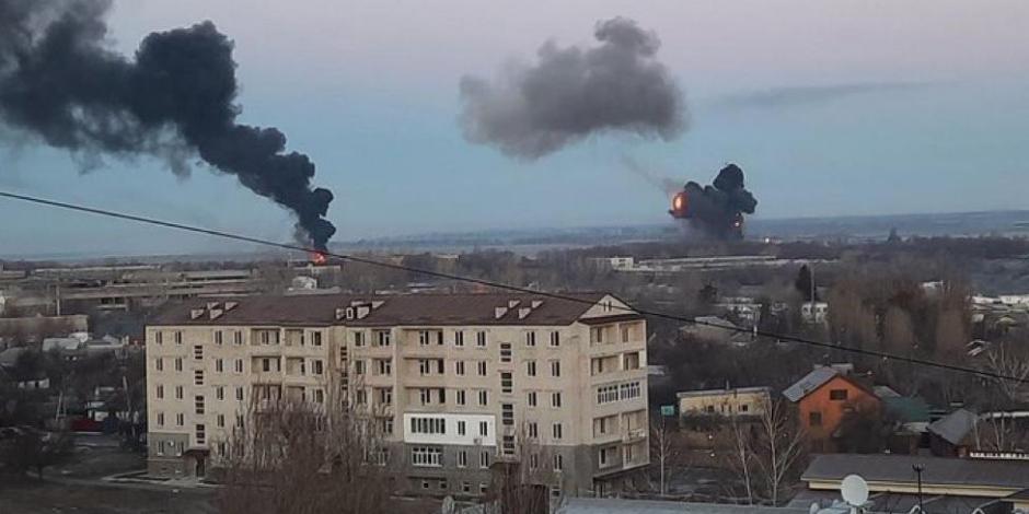 Reportan explosiones en las ciudades de Kiev y Járkov tras orden de Putin de desmilitarizar Ucrania.