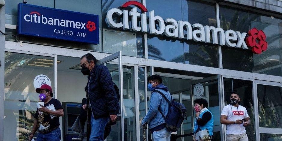 Varios otros compradores potenciales, incluido el multimillonario mexicano Carlos Slim, abandonaron el proceso de un año para comprar el negocio de Citibanamex.