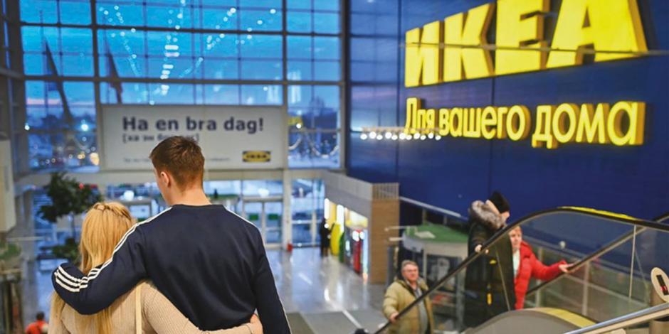Tras el anuncio del cierre de tiendas de Ikea en Rusia, en San Petersburgo, Moscú y Omsk se desataron compras masivas por parte de ciudadanos.
