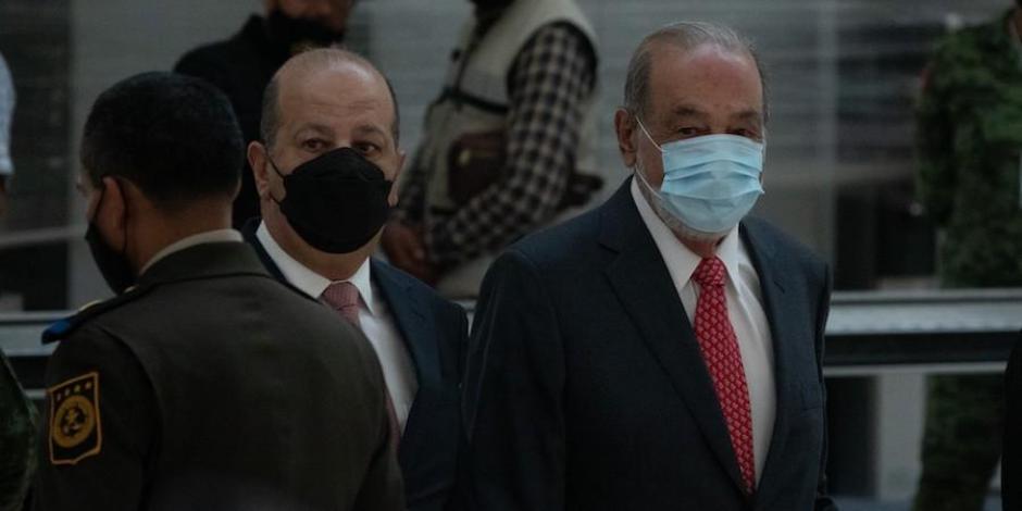 Carlos Slim, presidente de Grupo Carso (der.) y Carlos Slim Helú, ayer.
