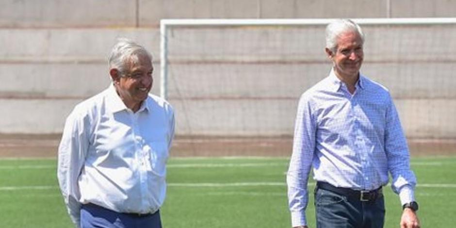 El Presidente López Obrador y el gobernador Del Mazo, ayer, en la supervisión de obras.