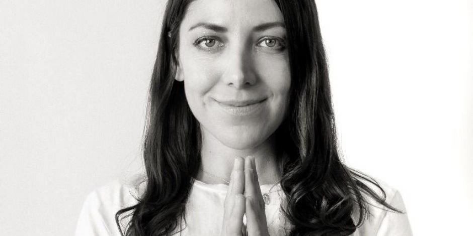 Coral de la Vega, guía de meditación, mindfulness y actriz.