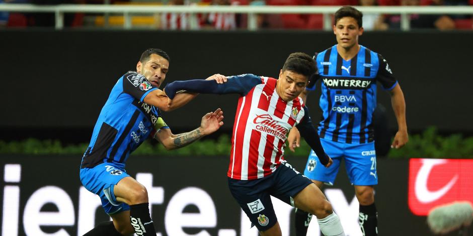 Una acción del duelo entre Chivas y Monterrey en la fase regular del Clausura 2022, el pasado 13 de abril.