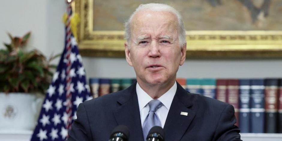 Joe Biden, presidente de Estados Unidos, al anunciar la ayuda militar adicional para que Ucrania haga frente a la invasión rusa, ayer, desde la Casa Blanca.