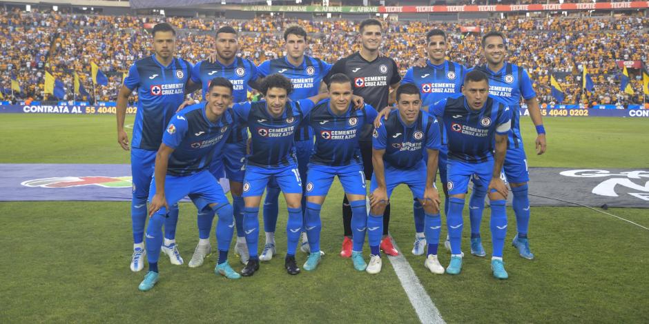 Jugadores de Cruz Azul previo a su combate de cuartos de final de vuelta del Clausura 2022 de la Liga MX.