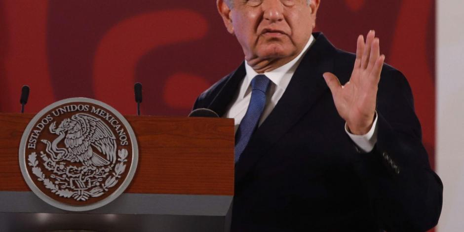 AMLO rechaza pactos con Enrique Peña Nieto; actuó con apego a la legalidad, señala.