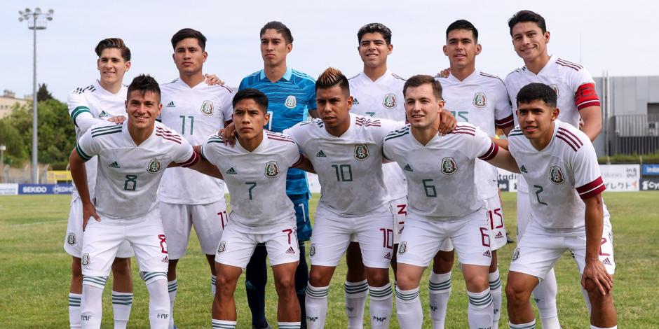 Selección Mexicana Sub-21 previo a un duelo en el Maurice Revello.