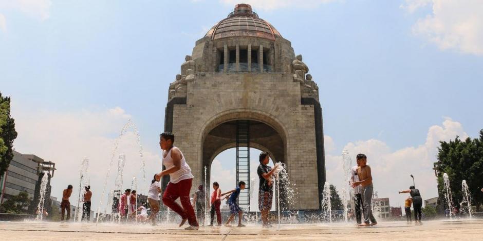 La Secretaría de Gestión Integral de Riesgos y Protección Civil de la Ciudad de México da una serie de recomendaciones a los capitalinos en caso de acudir a lugares con aglomeraciones