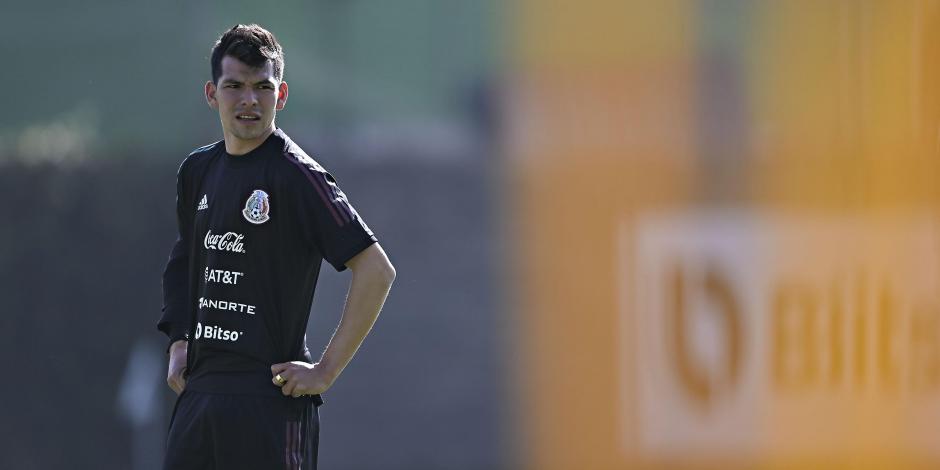 El mexicano Hirving "Chucky" Lozano podría salir del Napoli con rumbo a la Premier League.