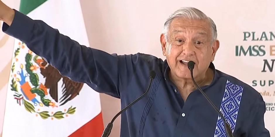 El Presidente Andrés Manuel López Obrador, durante la supervisión del Plan de Salud IMSS-Bienestar en Nayarit.