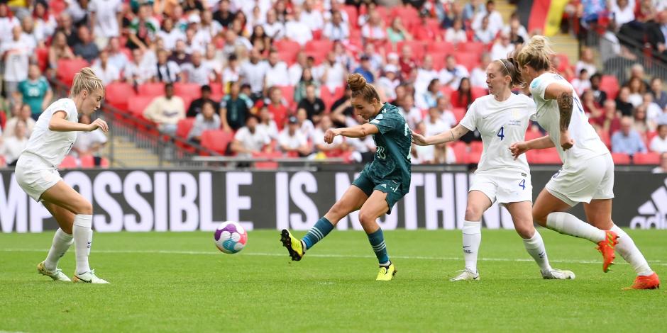 Inglaterra y Alemania midieron fuerzas en Wembley en la final de la Eurocopa Femenil.