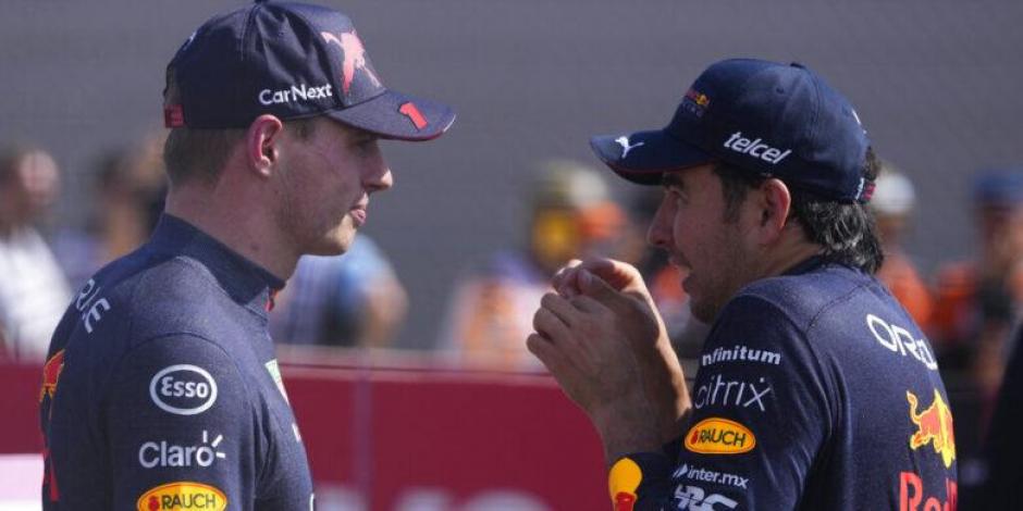Max Verstappen y Checo Pérez son coequiperos en la F1 para Red Bull.