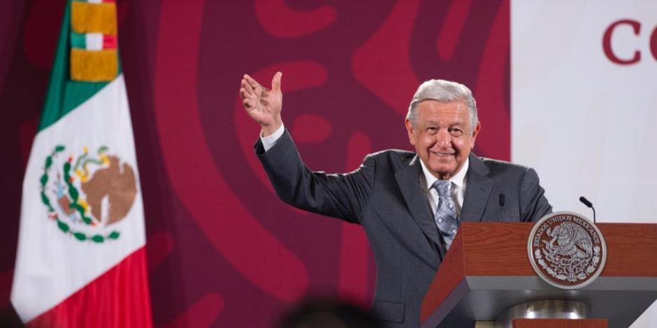 El Presidente Andrés Manuel López Obrador asegura que para el próximo año nuestro país contará con un servicio de salud del primer mundo