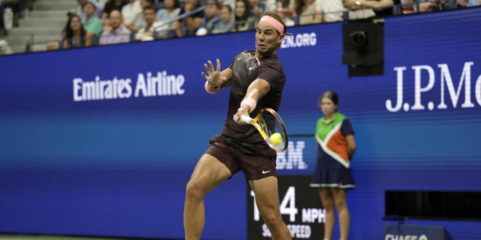 Rafael Nadal en acción durante su enfrentamiento contra Richard Gasquet en la tercera ronda del US Open.