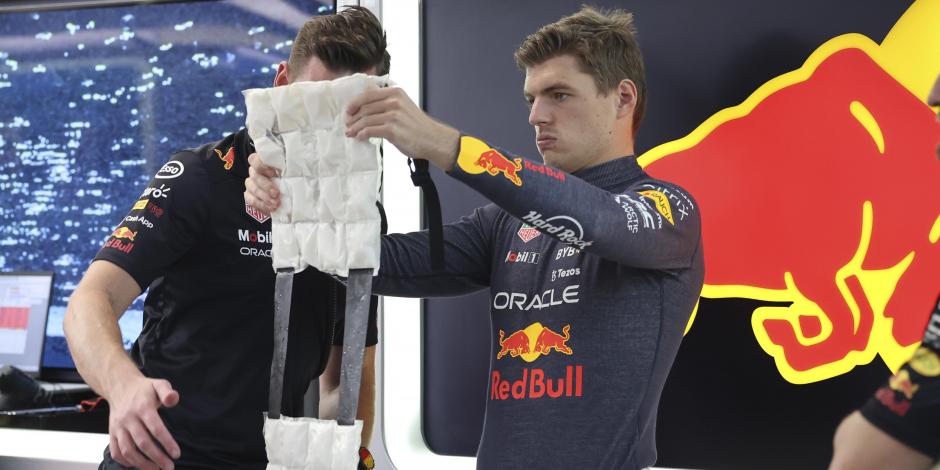 Max Verstappen, de Red Bull, durante la sesión de clasificación del GP de Singapur de la F1.