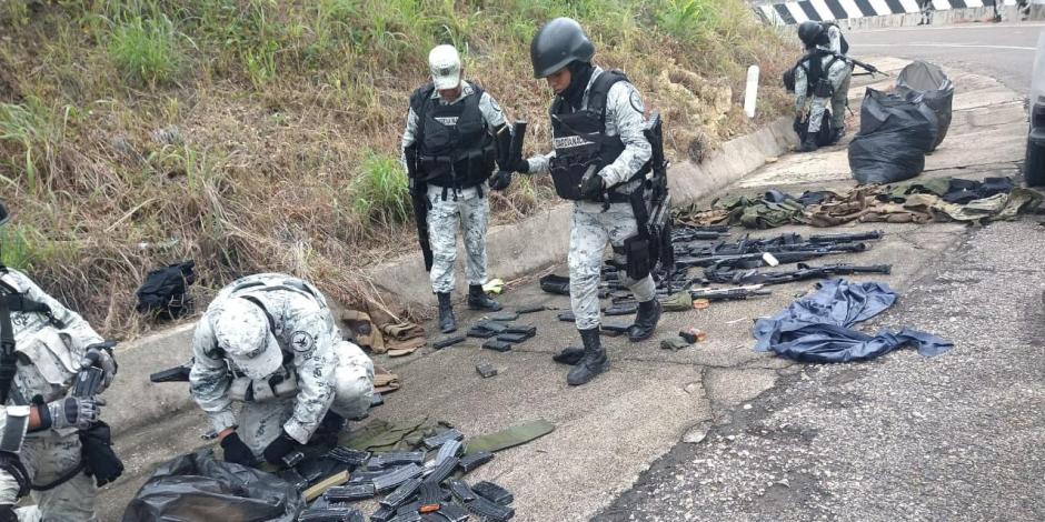 Fuerzas federales y civiles armados se enfrentan en Jiquipilas, Chiapas.