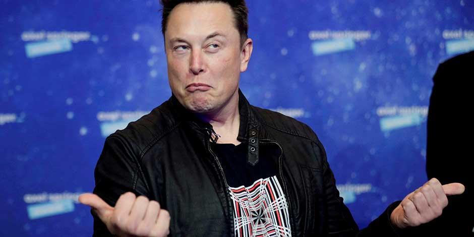 Elon Musk toma control de Twitter; despide ejecutivos