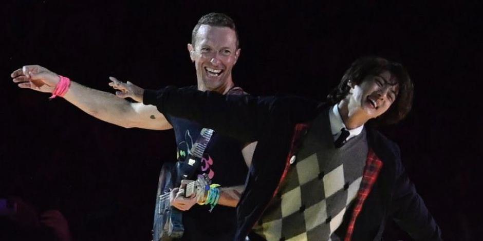 Jin de BTS estrena "The Astronaut" en Argentina con Coldplay (VIDEOS)