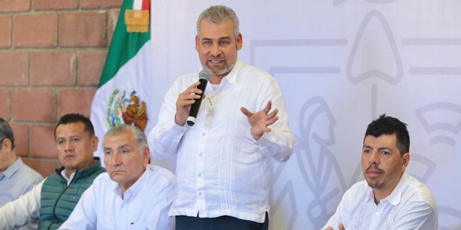 El gobernador de Michoacán informó que su gobierno trabaja por la autonomía, la autodeterminación y la libertad de los pueblos indígenas para consolidar su movimiento.
