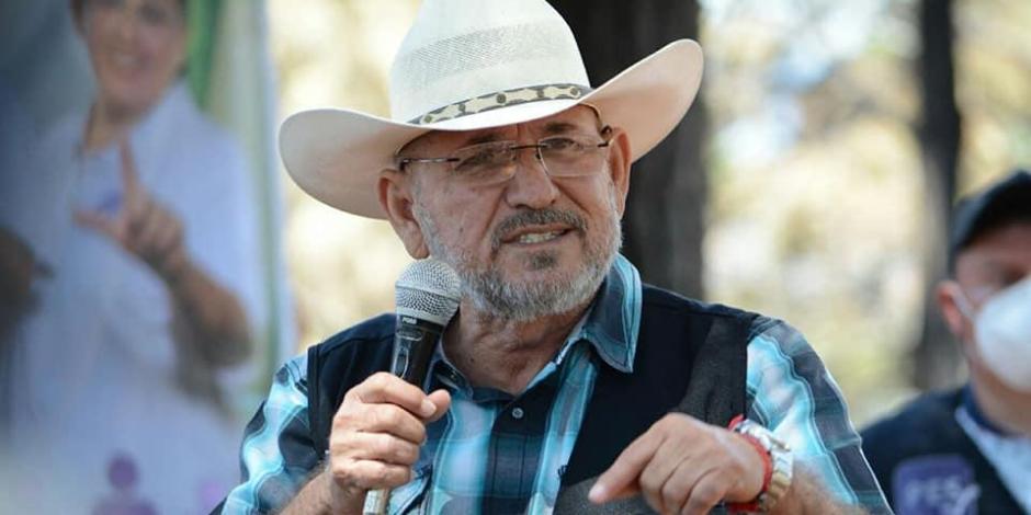 Hipólito Mora reporta supuesto atentado en su contra, en Michoacán