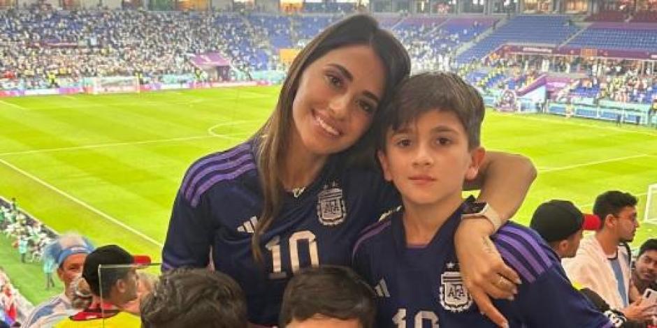 Antonella Rocuzzo y los hijos de Lionel Messi