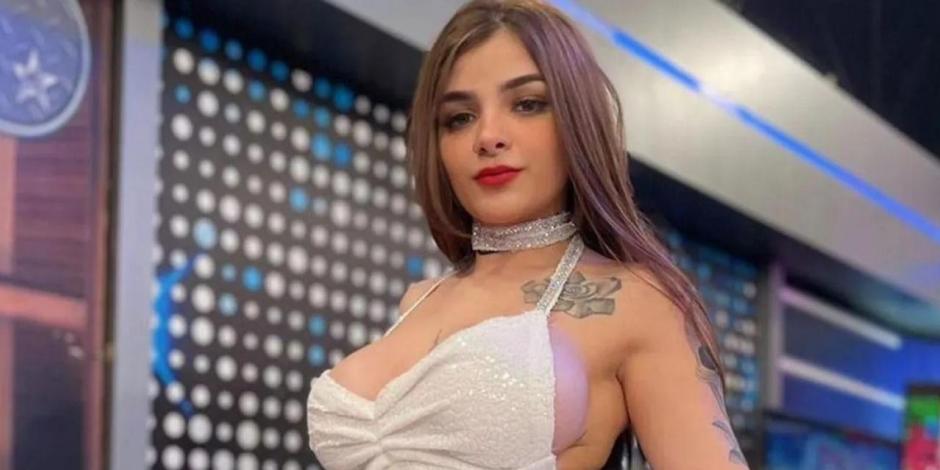 Karely Ruiz presenta a su sexy novia con la que hará colaboración en OnlyFans
