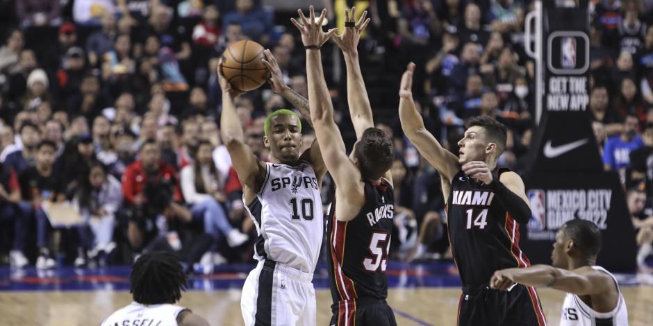 El juego de la NBA en México de 2022 fue entre los San Antonio Spurs y Miami Heat