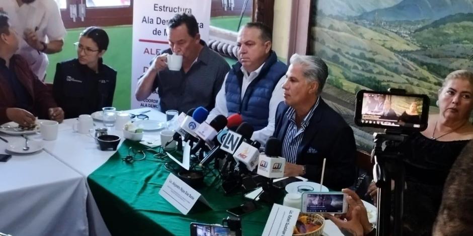 Alejandro Rojas criticó el desplante del Presidente Andrés Manuel López Obrador de no invitar al también presidente de la Junta de Coordinación Política a la reunión que sostuvo en Palacio Nacional con todos los legisladores de la Cuarta Transformación.
