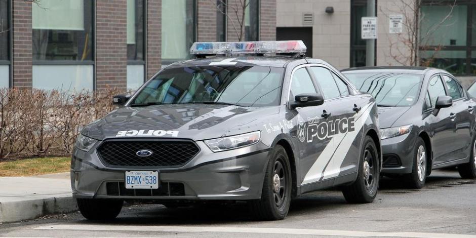 Policía de Toronto arribó al lugar de los hechos, donde se identificó a algunos presuntos responsables.