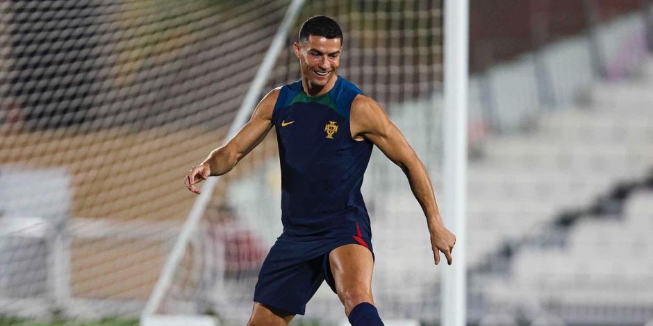 Cristiano Ronaldo durante un entrenamiento con Portugal en Qatar.