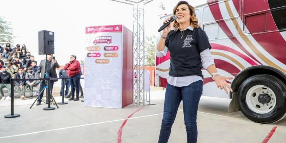 Marina del Pilar anuncia programa de transporte gratuito para estudiantes en Baja California.