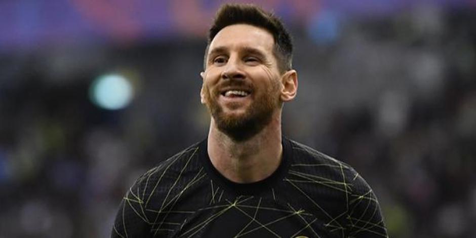 Lionel Messi festeja su gol en el partido entre el PSG y el combinado de estrellas del Al-Nassr y el Al-Hilal.