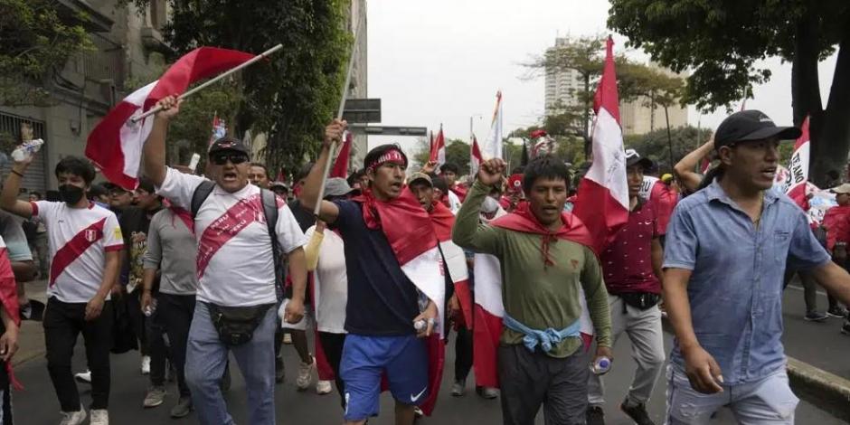 Protestas en Perú, que iniciaron en diciembre, han dejado un saldo de 45 personas muertas.