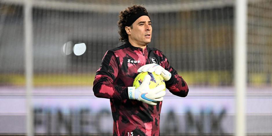 Memo Ochoa jugó su quinto partido con el Salernitana en la Serie A de Italia.