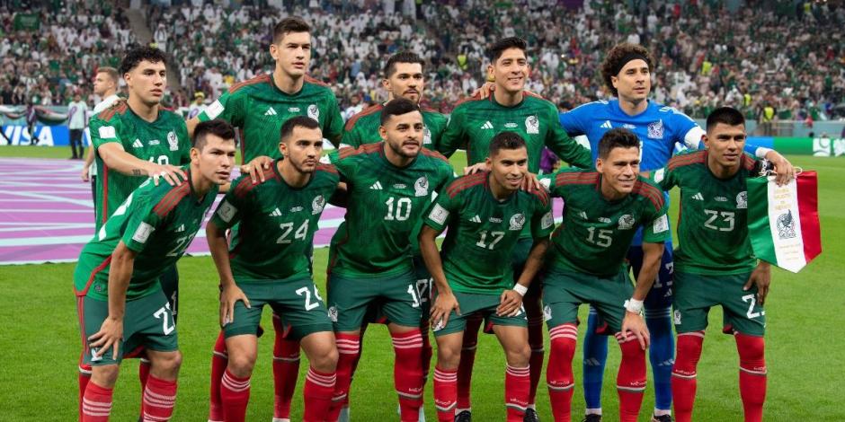 Futbolistas de la Selección Mexicana antes de uno de sus partidos en el Mundial de Qatar 2022.