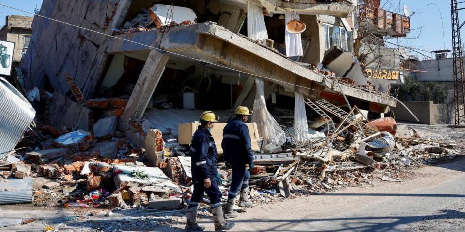 Edificio derrumbado en Kahramanmaras por el sismo del lunes.