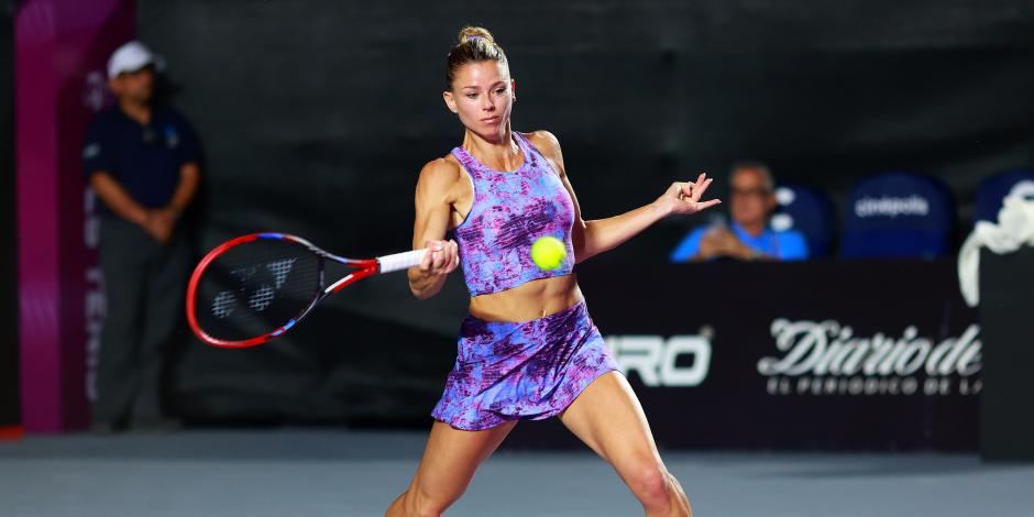 Camila Giorgi, de Italia, durante la segunda ronda de singles del WTA 250 Mérida Open AKRON