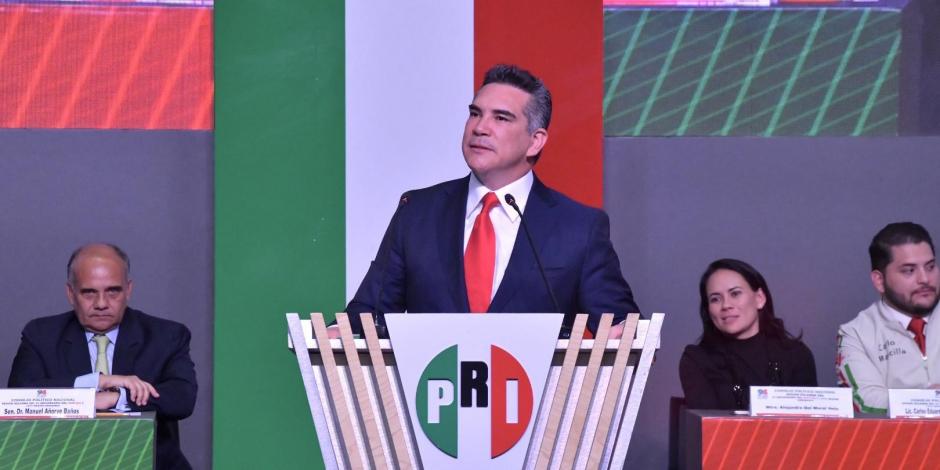 Alejandro Moreno Cárdenas, dirigente nacional del PRI